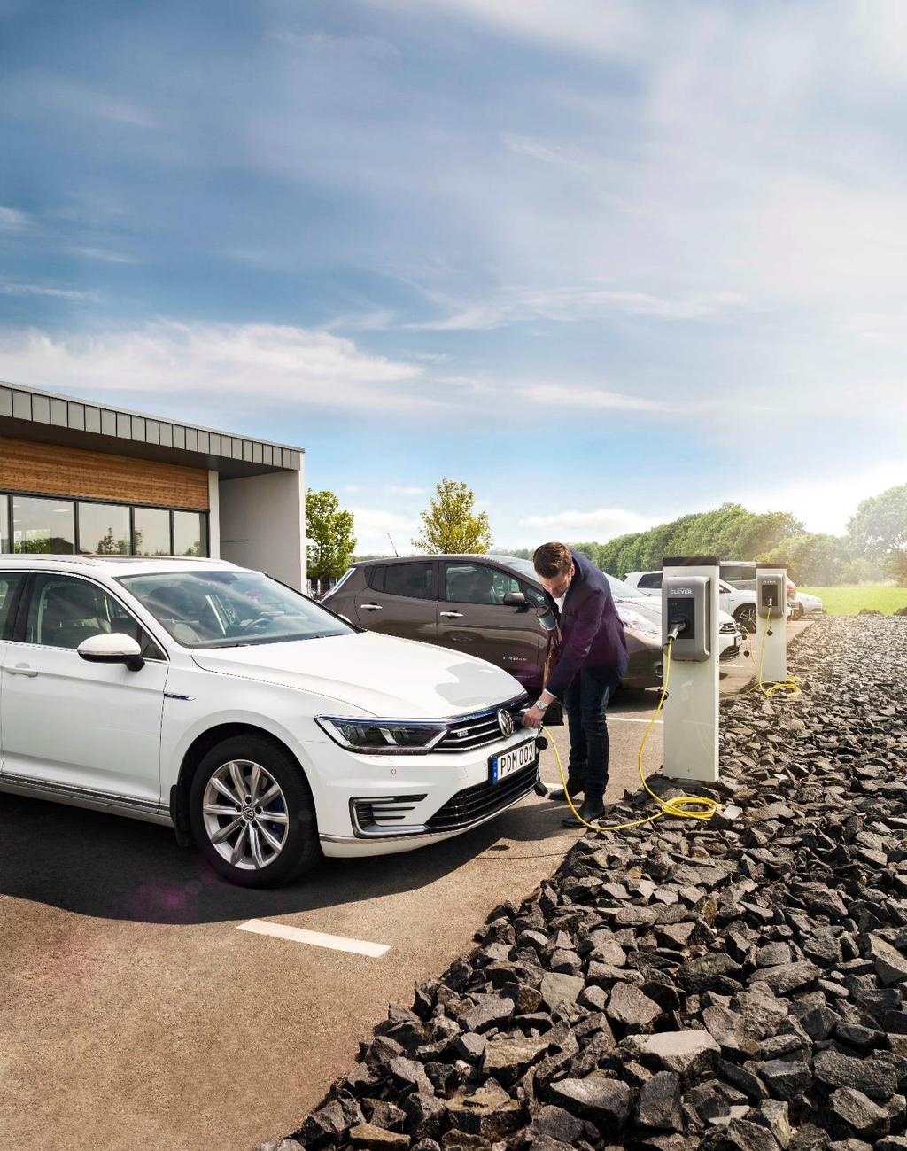 Erbjudande till Golfklubbar anslutna till Svenska Golfförbundet Laddstation med två laddboxar KEBA P30 med uttag för mode 3-laddkabel placerade på pelare, alternativt väggfäste. Pris: 30.