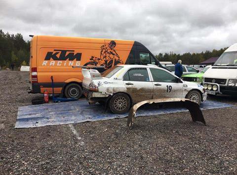 SOCK NA RUNT KOLSVA 7 OKTOBER Det var RM i Regularity och dom hade 67 kontroller på 7 sträckor och det kom 21 stycken och på 5:e plats kom Roger och Rose-Marie Andersson.