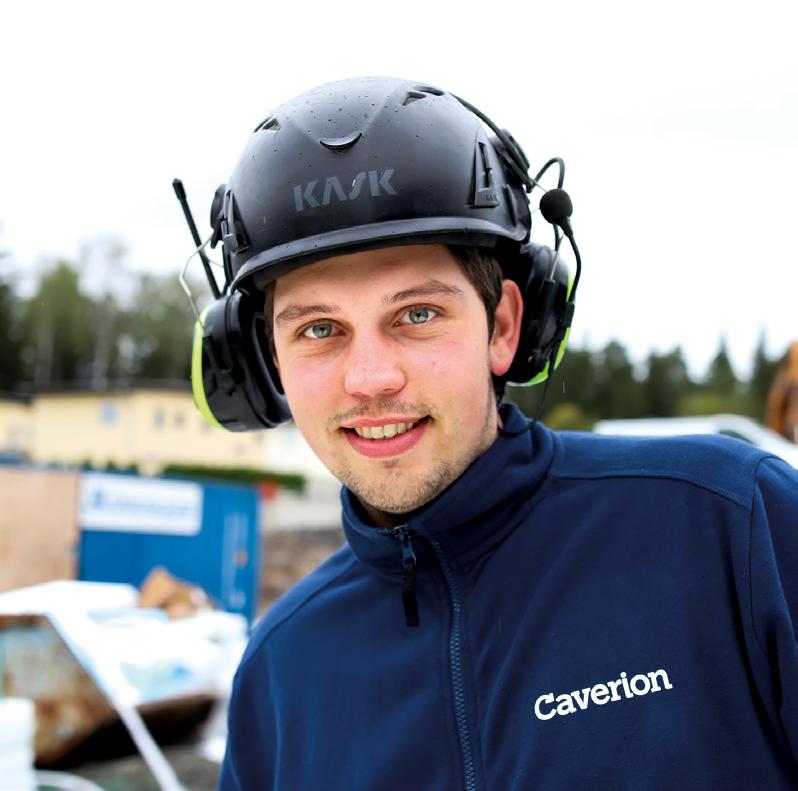 Både Andreas Carlén (nederst) och Martin Ivarsson gillar att jobba hårt.. ing i timmen FAKTA: Martin och Andreas tips för att lyckas med ackordet n Passa tider.