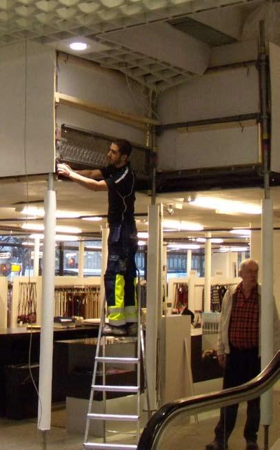 Eftersom inget damm får komma ner i butiken har vi