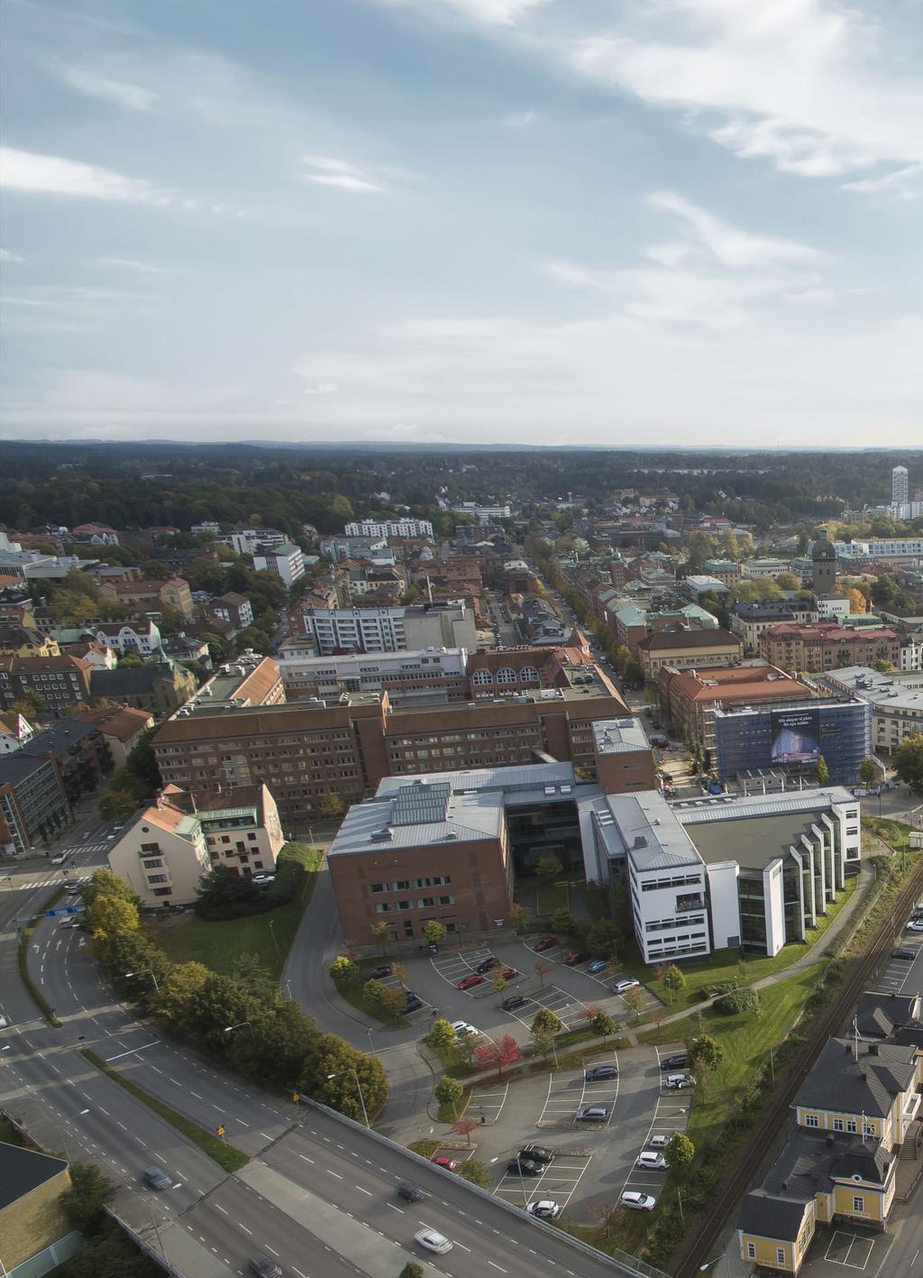 CENTRALT CAMPUS Vi har samlat hela vårt campus i centrala Borås. Det skapar närhet för dig som student och underlättar din vardag.