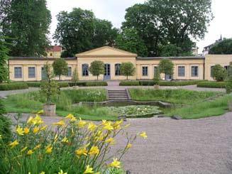 Dagens Linnéträdgård finns på samma plats och växterna är placerade efter Linnés sexualsystem på samma sätt som på Linnés tid.