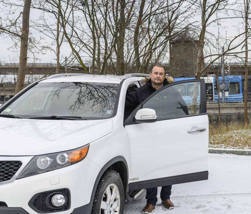 Ta bilen bara en bit på väg Nio nya infartsparkeringar med sammanlagt 644 p-platser Att tillhandahålla infartsparkeringar är en viktig uppgift för Stockholm Parkering.