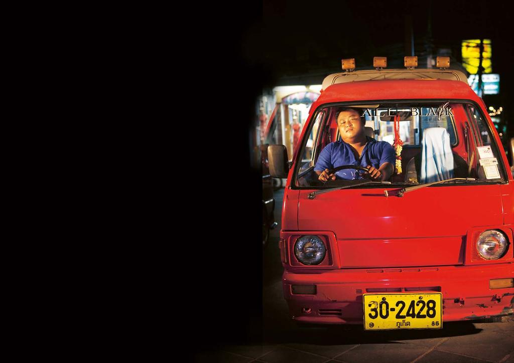 KAP 2 2. DEN HÅLLBARA RESAN Vi är många som älskar sol, bad och varma kvällar på semestern. Länder som Thailand, Mexiko, Vietnam och Indien lockar med underbara paradisstränder.