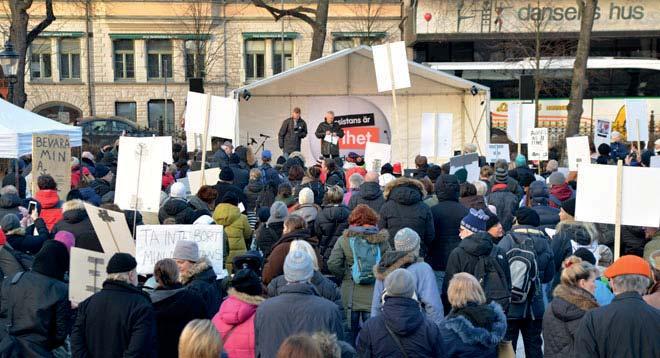 14 Bilda opinion Lördag den 3 december hölls en landsomfattande manifestation och demonstration för att rädda den 22-åriga LSS-reformen om personlig assistans.