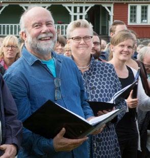 Vi har verkligen fått väldigt mycket stöd med alltifrån administration, planering och mycket praktisk hjälp på plats innan och under festivalen.