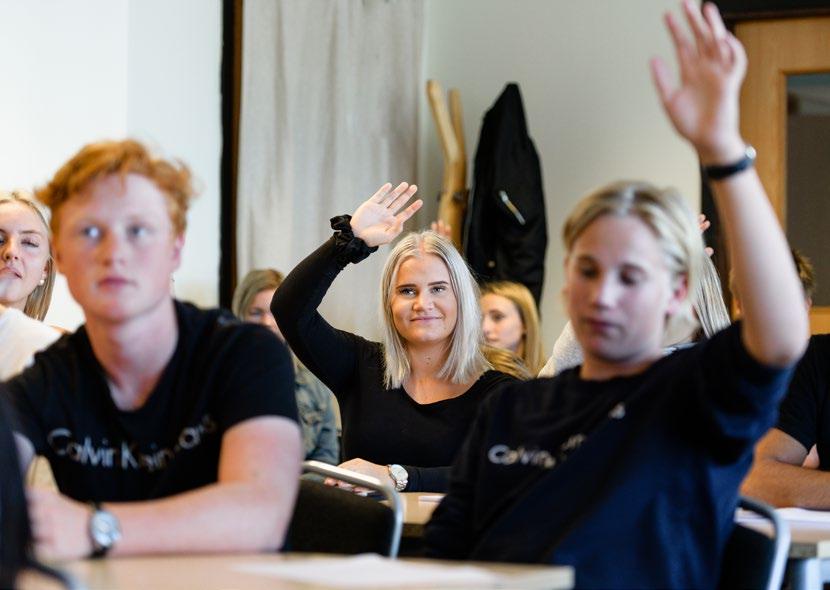 administration Inriktning: Handel och service Handels- och administrationsprogrammet passar dig som är intresserad av att arbeta med