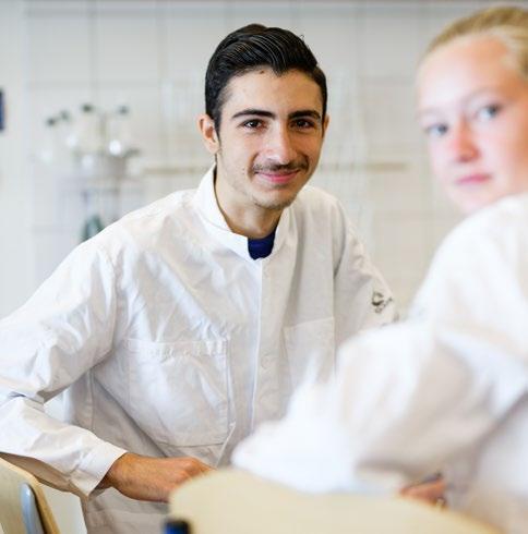 Programmet kan vara utmanande ibland, då är det tur att skolans lärare bryr sig om och lyssnar på oss elever.