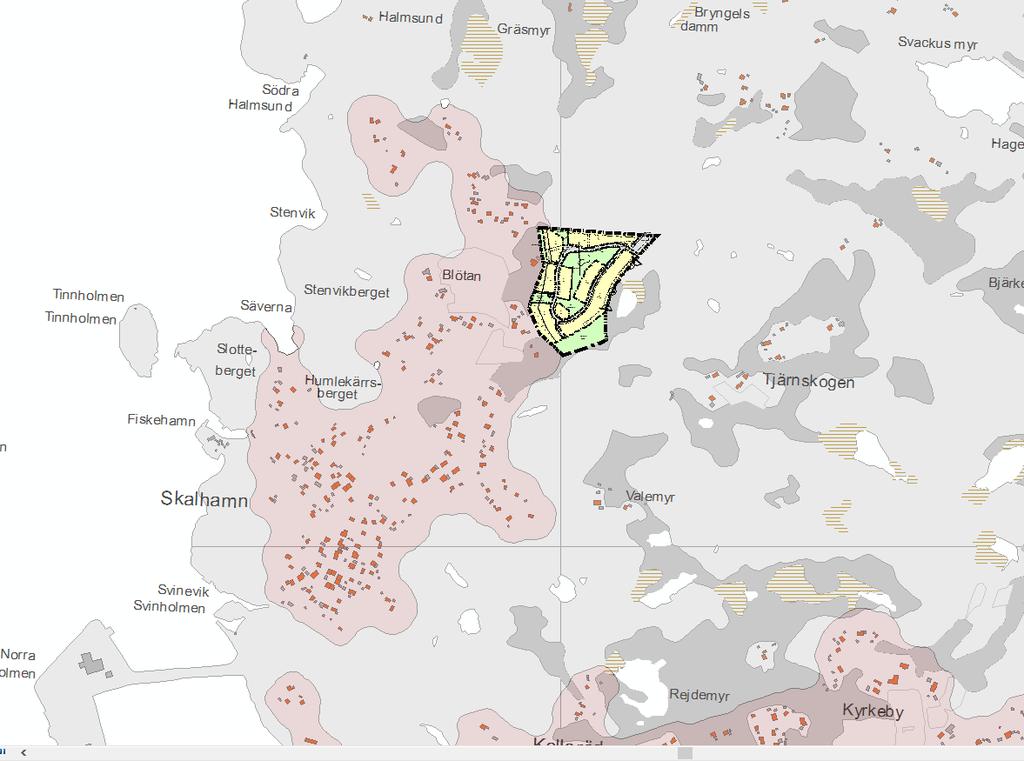 Det bedöms att planförslaget är vällokaliserad i jämförelse med andra alternativa platser kring Skalhamn som ligger på högre bergpartier och att en utveckling av dessa områden skulle betyda en större