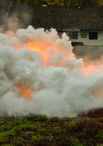 BRAND, RÄDDNING OCH BEFOLKNINGSSKYDD (PP) Målet med inriktningsalternativet är att utbilda civiltjänstgörarna att fungera inom räddningsverksamheten och att hjälpa till med uppgifter i anknytning