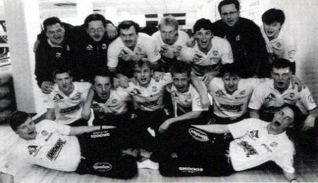 Främre raden: Jörgen Karlsson, Jonny Hall, Roland Daulin och Christer Undfors BK Globen Elitserien 1992/1993 Översta raden: Magnus