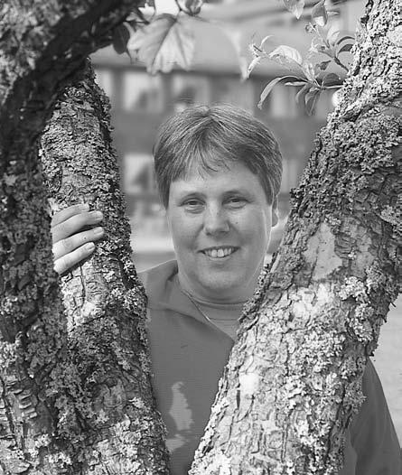 ORDFÖRANDEN HAR ORDET Botanikens ställning stärks Det är med stor glädje och tillfredsställelse som jag kan meddela att praktiskt taget alla landets regionala botaniska föreningar beslutat ansluta