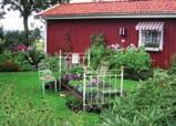 varbergs kommun Derome Kryddor och Perenner Annorlunda plantskola på bondgård. Visningsträdgård med damm, örtagård och massor av blomsterrabatter.