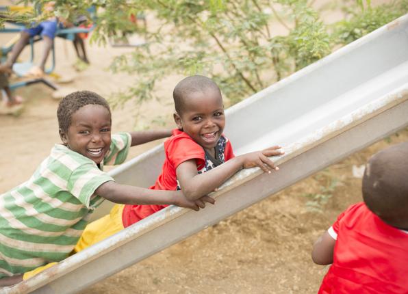 föräldrar tidigare planerat. Hela ChildFund Alliance genomsyras av synen att barn ska få vara barn och ha möjlighet att utvecklas.