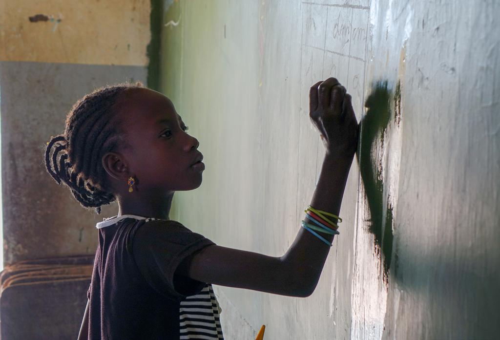 Burkina Faso 15 hälsoklubbar har bildats på olika skolor för att öka kunskapen bland unga om sexuell och reproduktiv hälsa.
