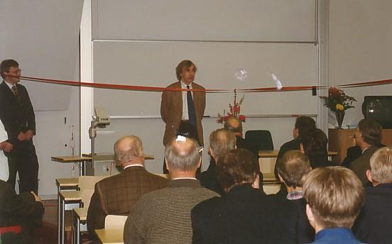 Under våren 1995 flyttade delar av den nya utbildningen in i nyinredda lokaler