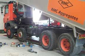 reparation av truckar, lågbyggda fordon eller andra maskiner.
