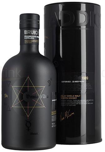 3. Bruichladdich, Black Art, 1990, 23 YO Nu har vi arbetat oss fram till kandidat nr 3. En modernt designad pava i svart! Och en alkoholstark buse, nästan 50%!