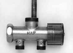NAF S 69 DN 0 Till kopplingsmutter: M8x, Till radiator: M6x,.. Ventilhusets text: NAF.