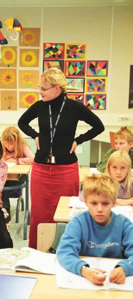 5.1.2 ÄMNESUNDERVISNING I UNDERVISNING SOM GES PÅ ENGELSKA EXEMPEL Examensland och -år Kanada, 2003 Sökandens examen och intyg över yrkesbehörighet Sökandens lärarutbildning Bachelor of Education