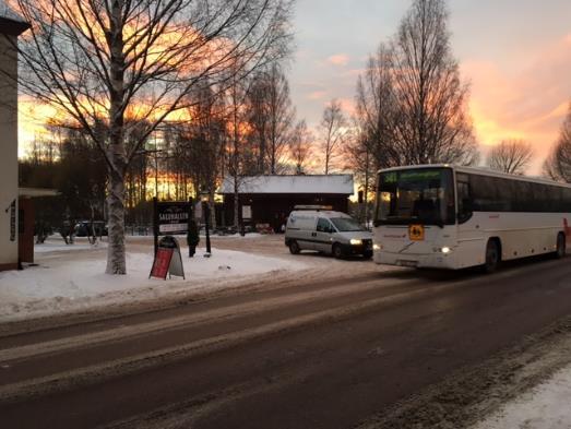 Renhållning, ordning och säkerhet Den offentliga renhållningen är uppdelad mellan det kommunala renhållningsbolaget NODAVA AB och Trafikverket.