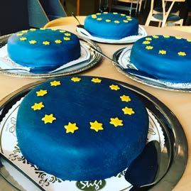 Detta har hänt Europaveckan Europadagen ägde rum den 9 maj och detta firades med EU-tårta på stadskontoret för alla anställda.