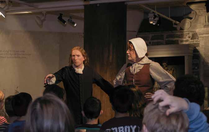 1-3 PÅ KALMAR LÄNS MUSEUM SKAPANDE SKOLA MED KALMAR LÄNS MUSEUM 2018-2019 EN BÅTSMANS AVSKED Foto: Stefan Siverud, Kalmar läns museum FÖLJ MED PÅ EN DRAMATISERAD VISNING I KRONANUTSTÄLLNINGEN!
