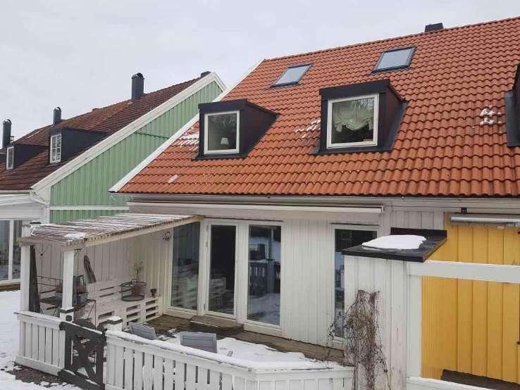 Besiktningsteknikerns reflektion Noteringar som besiktningsteknikern särskilt vill påtala Bostadsbyggnad Fastigheten som är uppförd 1975 uppvisar i befintligt protokoll främst anmärkningar i husets