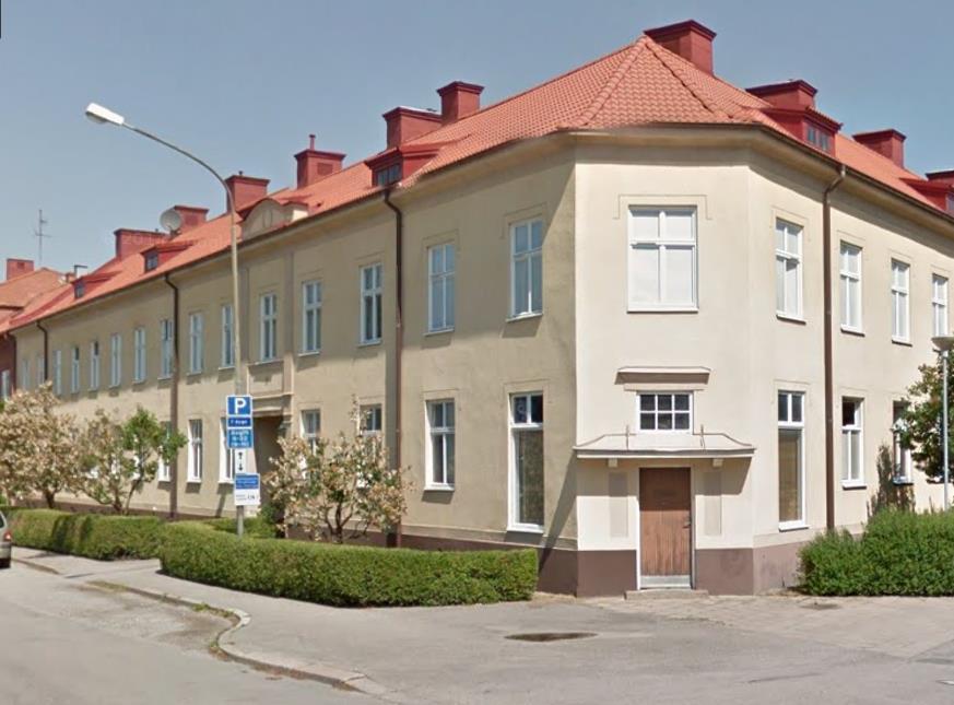 Byte av fönster mot Gredbyvägen och Hedlundsgatan enligt markering i Figur 4, 34 fönster.