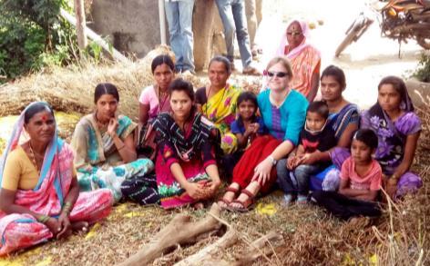 Långsiktigt utvecklingsarbete Artikel De senaste tre veckorna har jag tillbringat i Indien tillsammans med familjen Keskar i deras by Savargoan och omkringliggande byar.