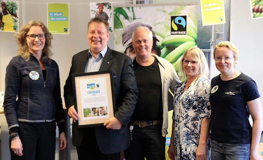 1. KOMMUNENS ANSVAR Kommunen som organisation har fyra punkter att säkerställa inför en Fairtrade City-ansökan.