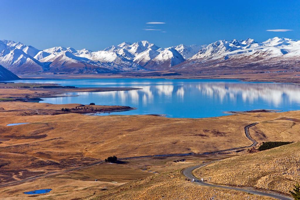 Nya Zeelands höjdpunkter Följ med på en fantastisk rundresa i Nya Zeeland med skandinavisk reseledare, där ni besöker Auckland, Rotorua, Queenstown, Fiordland och Christchurch.