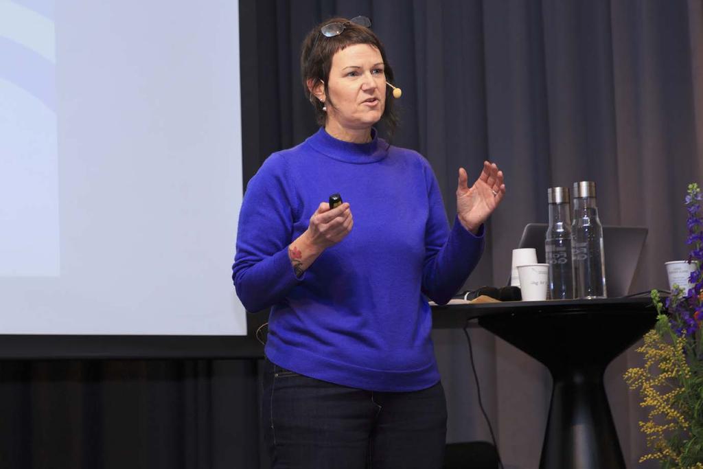 Jessika Spångberg, utredare på Folkhälsomyndigheten Att förebygga spelproblem vad kan vi göra lokalt och regionalt? Aktuellt kunskapsstöd från Folkhälsomyndigheten.