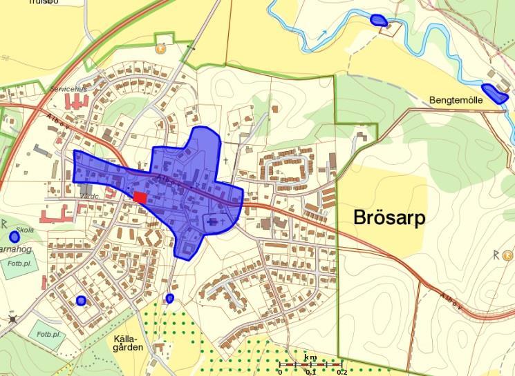 Figur 1. Skåne med platsen för Brösarp markerad med en röd prick. Figur 2. Brösarp med undersökningsområdet rödmarkerat.