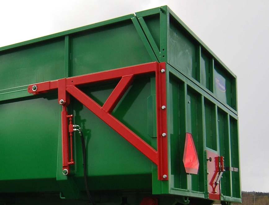 1.6 Bromssystem Dumpervagnen har som standard utrustning hydrauliskt manövrerad färdbroms. Som standard levereras kärran med ½ hydraulanslutning för anslutning till traktorns hydrauluttag.