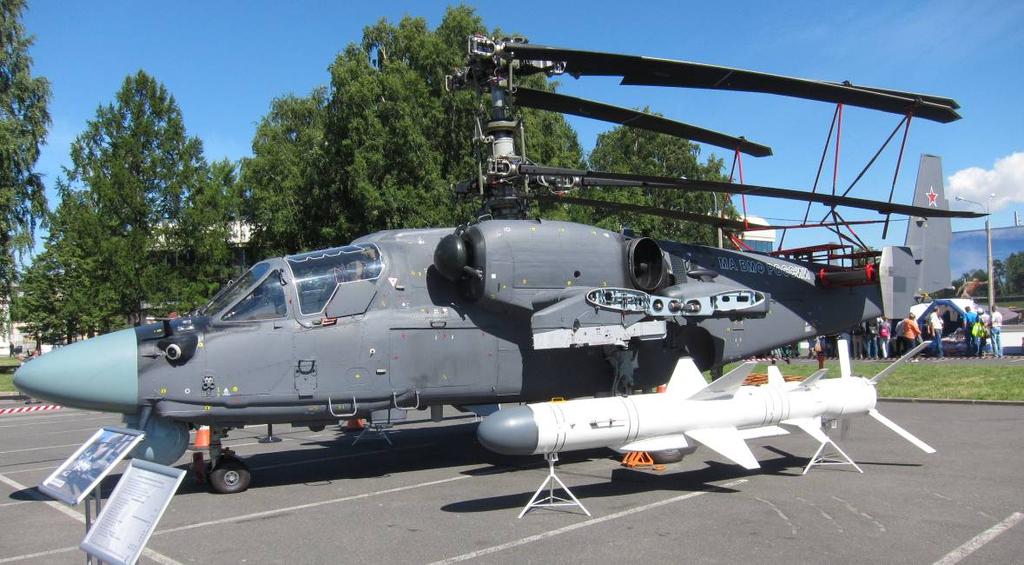 ÅRSRAPPORT 2015 Bilaga 2016-02-26 Sida 79 (131) 12. Helikopter 12.1. Marin attackhelikopter Ka-52K Katran Bild 94. Ka-52 K förevisad på IMDS tillsammans med sjömålsrobot Ch-35E.