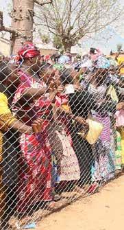 WORLD WATCH NYHETER NIGERIA: Kristen flicka kvarhölls när 100 frihetsberövade frigavs Den militanta jihadistgruppen Boko Haram förde den 19 februari bort 110 flickor från statens flickskola och