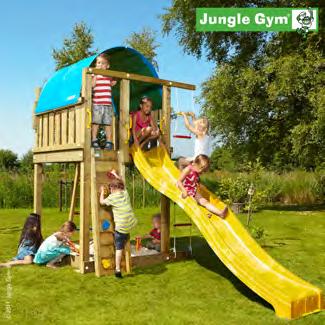 Jungle Gym Fort är ett robust lektorn vars design gör det enkelt att försvara, samtidigt som storleken ger massor av plats för naturliga lekar. Turen upp i tornet kan forceras på hela tre sätt.