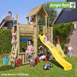 Utöver smart säkerhetsutrustning som speciella hörnkuddar, ger Jungle Gym Playhouse XL även möjlighet för massor av aktiviteter och är den sista byggstenen i den enastående 'Grow with me!'-processen.