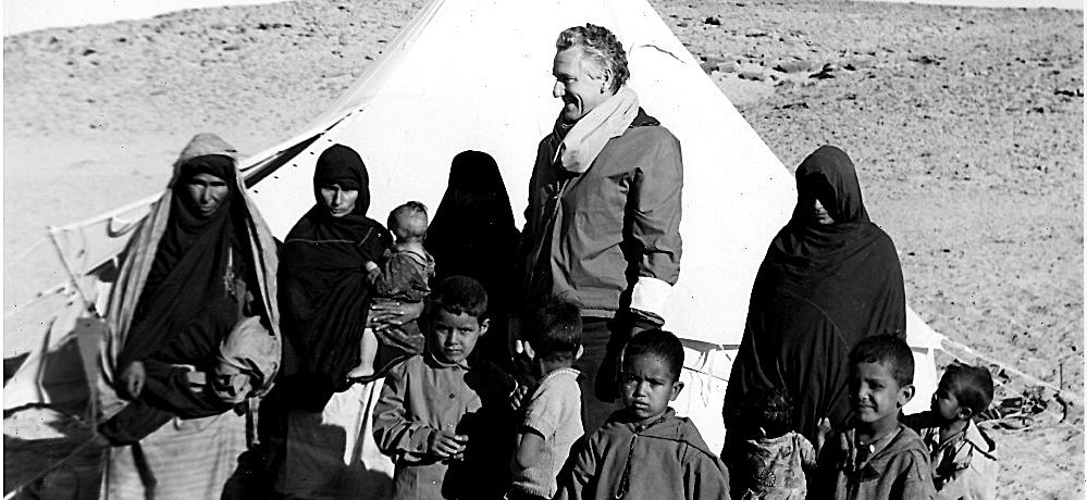 Kommer det fler flyktingar blir det katastrof! I november 1975 invaderade Marocko Västsahara. De västsaharier som kunde, flydde till Algeriet. 50 000 västsahariska flyktingar fanns i lägren 1976.