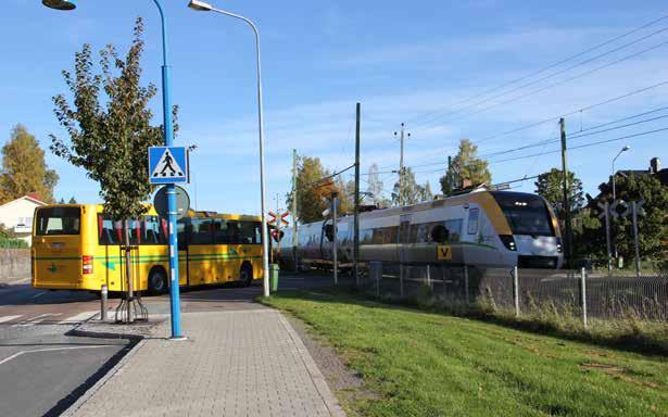 Satsningar på infrastruktur Kollektivtrafikresande längs Värmlandsbanan och riksväg 61 prioriteras av Värmlandstrafik. Det innebär att resor längs med dessa över lag fungerar tillfredsställande.