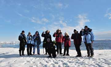 Storøya Kvitøya (Vitön) Danskøya Nordaustlandet Spetsbergen Longyearbyen Dag 1: Longyearbyen Vi anländer till Longyearbyen, går ombord på M/S Stockholm och seglar ut ur Isfjorden.