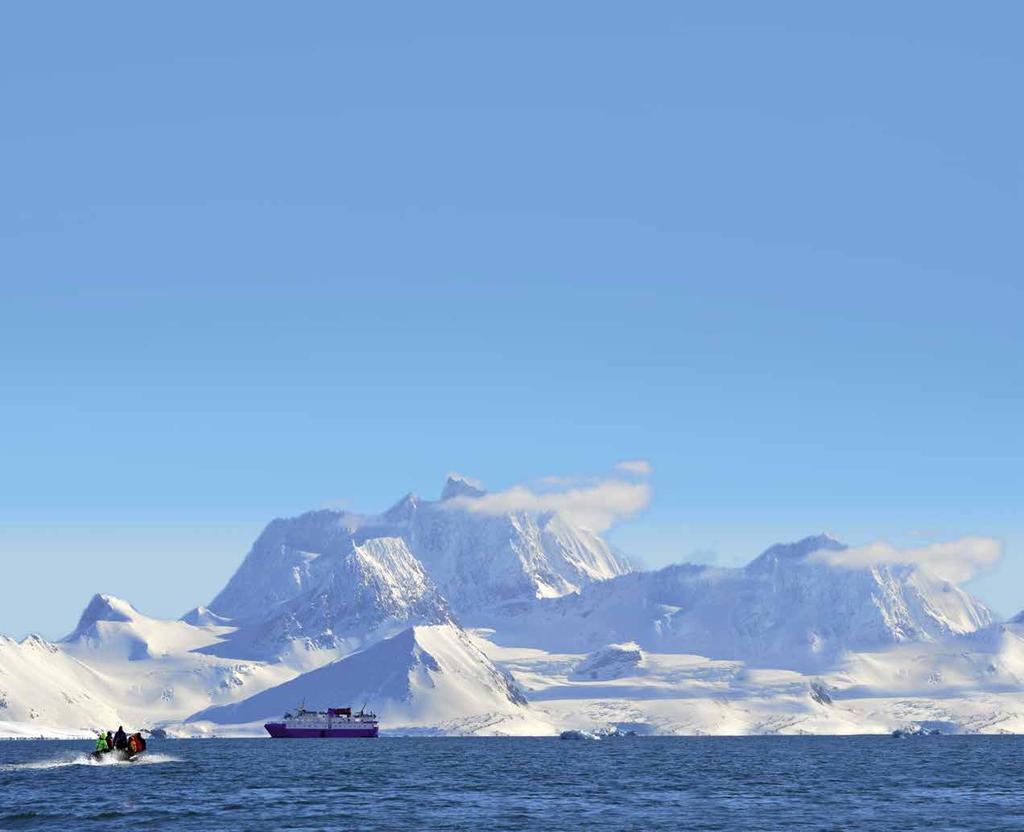 avslutades då de tvingades nödlanda på packisen norr om Svalbard. Här började den långa isvandring som tog dem till Vitön, där deras kvarlevor återfanns först 33 år senare.