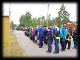 Dock ibland måste man ta till det tunga artilleriet för att väcka ett helt läger.