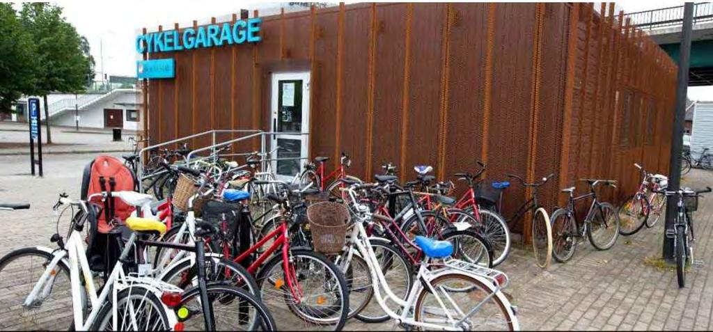 platser som är lediga. Garaget är kopplat till Västtrafikkortet.