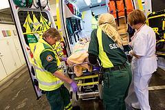 Delegering Samma regler i hela vården - utom ambulans Varför inte ambulans?