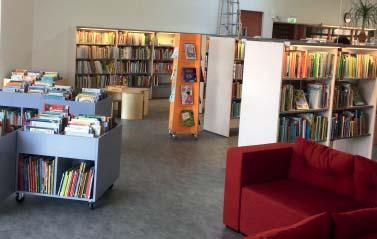 Bibliotek Biblioteket kommunens kulturcentrum Här erbjuds utställningar, föreläsningar, barnteater med mera.