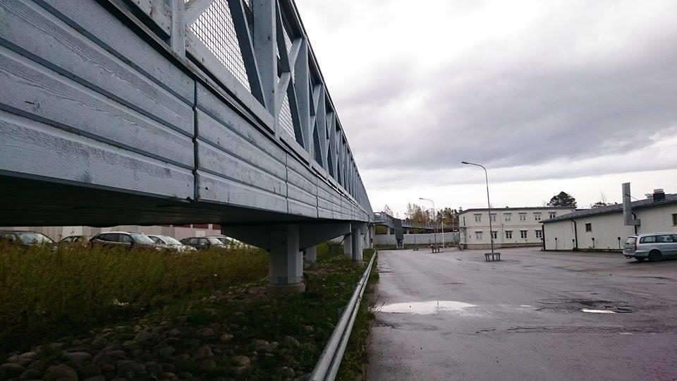 Figur 2.2.1- Bilden visar lejonströmsbron i Skellefteå. Bilden är tagen från den södra sidan älven. Från Sunnanå sidan. (18) 2.