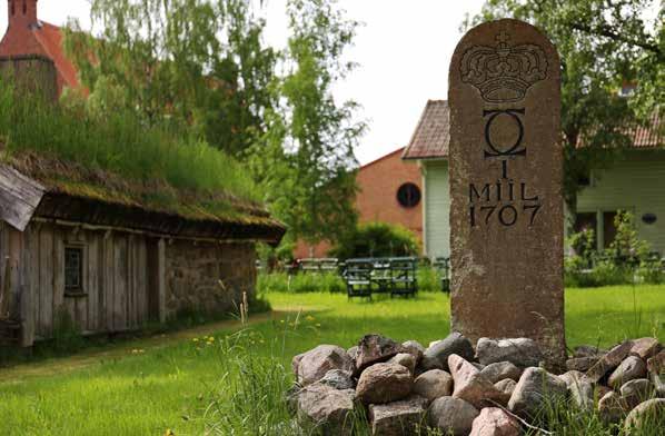 Fornbyn Skaras Freilichtmuseum Direkt im Anschluss an das Västergötland Museum liegt Fornbyn, ein Museumsdorf.