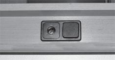 Handhavande Toalett TOALETT, VAKUUMTOALETT DOMETIC VT2500 Husbilen är antingen utrustad med vakuumtoalett Dometic VT2500 eller med kassettoalett (se separat avsnitt).